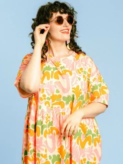 Aamu Mekko, Growth Pink><noscript><img width=