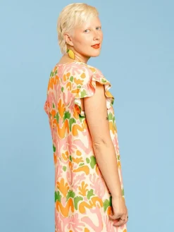 Luana Mekko, Growth Pink><noscript><img width=