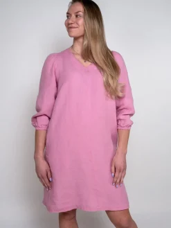 Gala Pellavamekko, Pinkki><noscript><img width=