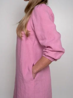 Gala Pellavamekko, Pinkki><noscript><img width=