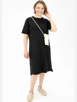 Karento Mekko, Musta><noscript><img width=