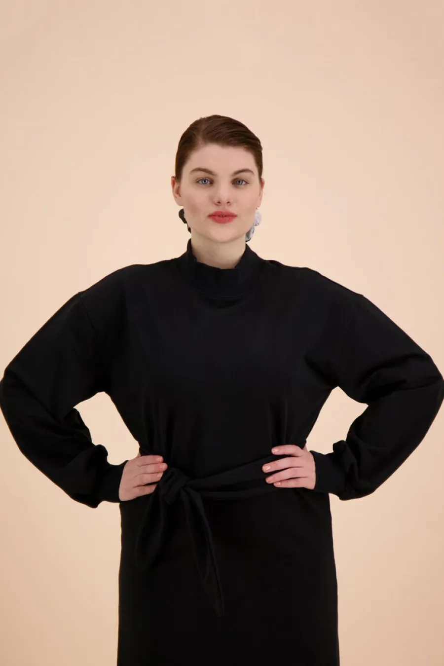 Belted Collegemekko, Musta>Kaiko Best Sale