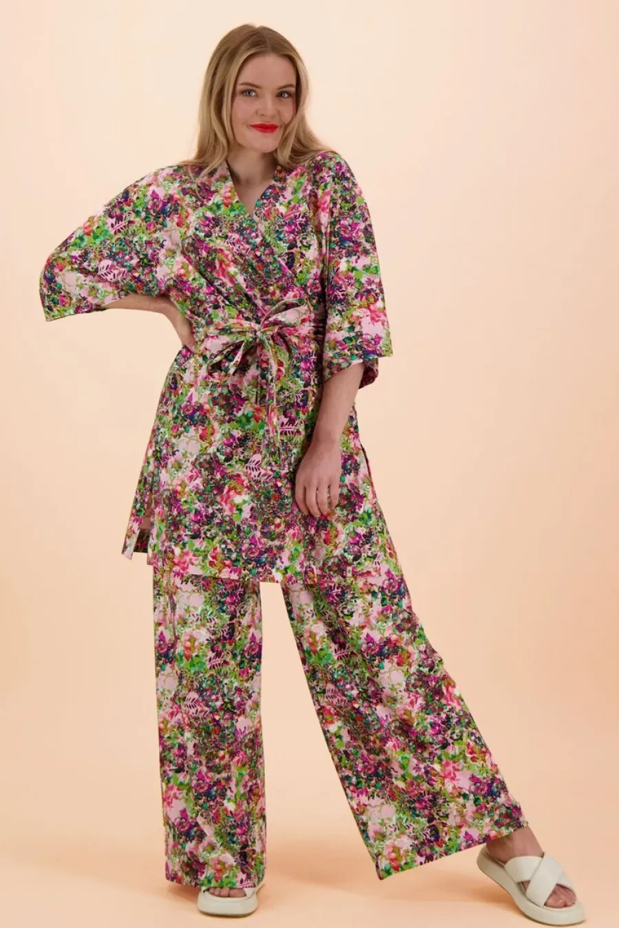 Kimono, Blooming Forest Bright>Kaiko Clearance