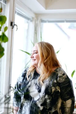Linnea Mekko, Layers Of Life><noscript><img width=