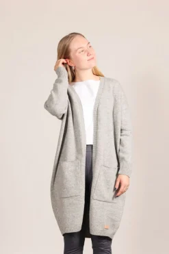 Monica Neuletakki, Vaaleanharmaa><noscript><img width=