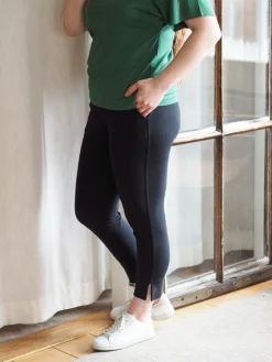 Riina Housut, Musta>Puuvillatehdas Hot