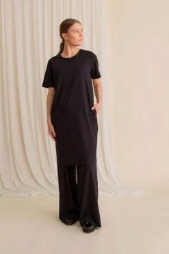 Adriana Mekko, Musta><noscript><img width=