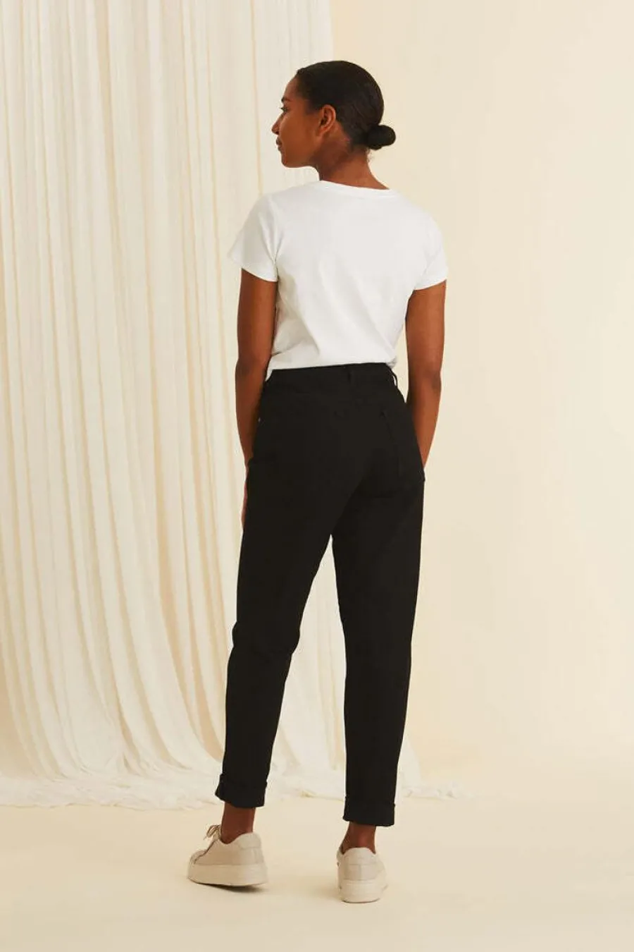 Holly Farkut, Musta Denim>Voglia Clearance